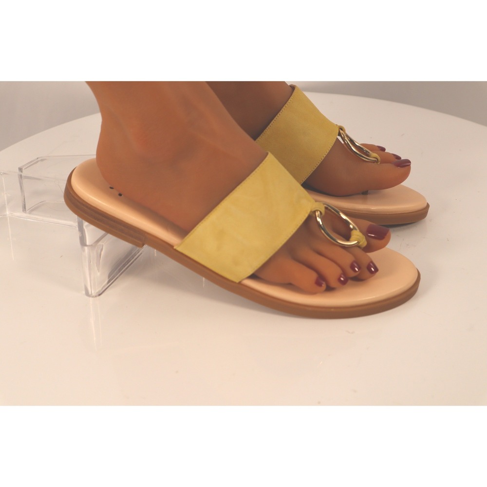 Isaac Mizrahi Live! Citron Yellow Suede Jasmine Gold Ring Detail Flat-Size 8.5 - Picture 4 of 9